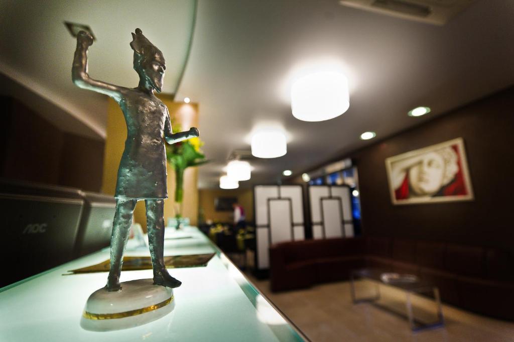 Melqart Hotel 3*